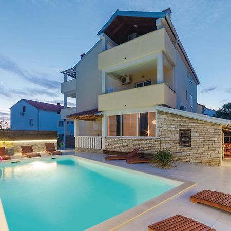 Pet Friendly Apartment In Biograd With Kitchen Weißenburg Exterior foto