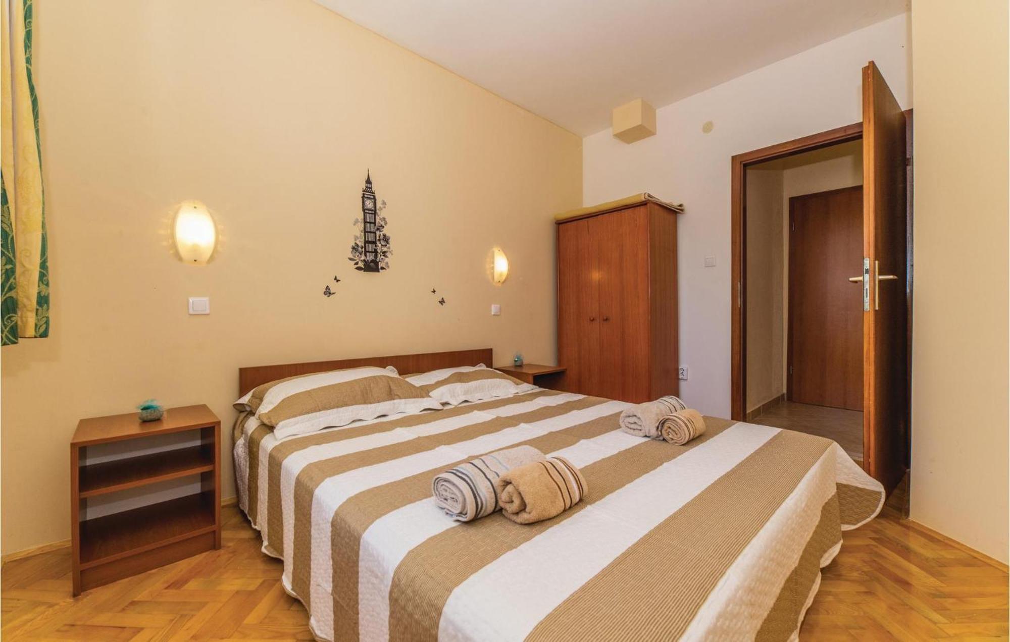 Pet Friendly Apartment In Biograd With Kitchen Weißenburg Exterior foto